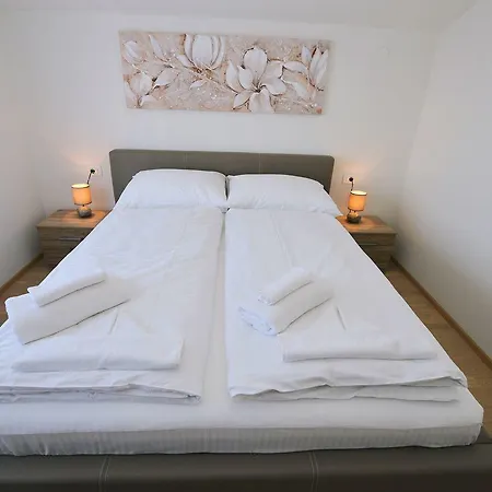 Apartament Martina *